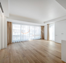 Apartament, 4 rooms with underground parking included Bucuresti/Kiseleff