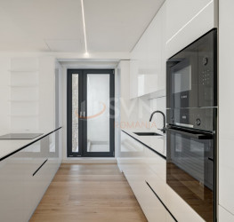 Apartament, 4 rooms with underground parking included Bucuresti/Kiseleff