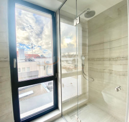 Apartament, 4 rooms with underground parking included Bucuresti/Kiseleff