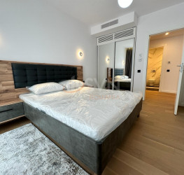 Apartament, 4 rooms with underground parking included Bucuresti/Herastrau