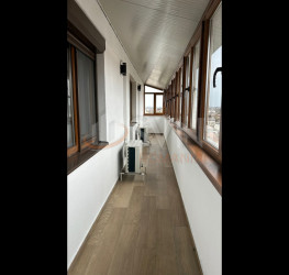 Apartament, 4 rooms with underground parking included Bucuresti/Bucurestii Noi