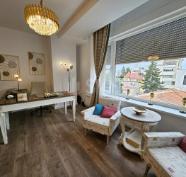 Apartament, 4 rooms with underground parking included Bucuresti/Aviatorilor