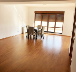 Apartament, 4 rooms with underground parking included Bucuresti/Aviatiei