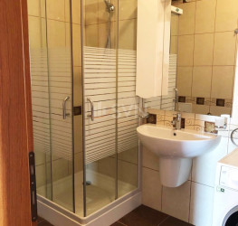 Apartament, 4 rooms with underground parking included Bucuresti/Aviatiei