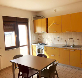 Apartament, 4 rooms with underground parking included Bucuresti/Aviatiei