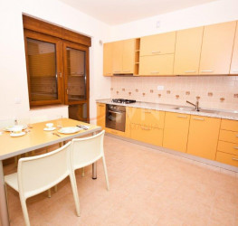 Apartament, 4 rooms with underground parking included Bucuresti/Aviatiei