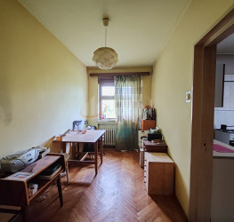 Apartament, 4 rooms with underground parking included Bucuresti/Victoriei