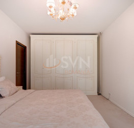 Apartament, 4 rooms with underground parking included Bucuresti/Herastrau