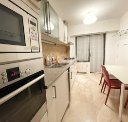 Apartament, 4 rooms with underground parking included Bucuresti/Stefan Cel Mare