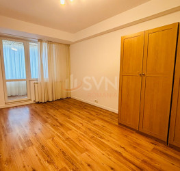 Apartament, 4 rooms with underground parking included Bucuresti/Herastrau