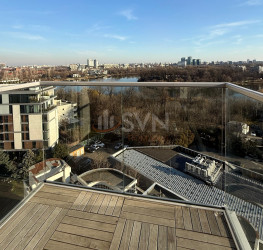 Apartament, 4 rooms with underground parking included Bucuresti/Herastrau