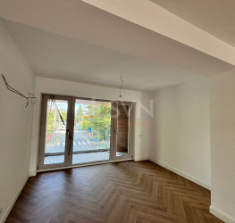 Apartament, 4 rooms with underground parking included Bucuresti/Bucurestii Noi