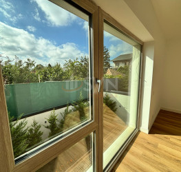 Apartament, 4 rooms with underground parking included Bucuresti/Bucurestii Noi