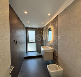 Apartament, 4 rooms with underground parking included Bucuresti/Bucurestii Noi