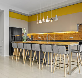 Apartament, 4 rooms with underground parking included Bucuresti/Herastrau