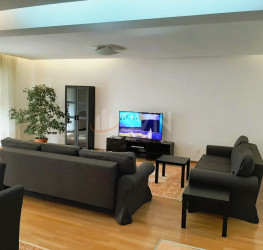 Apartament, 4 rooms with underground parking included Bucuresti/Herastrau