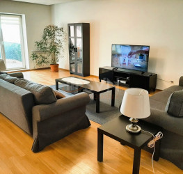 Apartament, 4 rooms with underground parking included Bucuresti/Herastrau