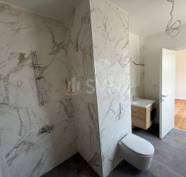 Apartament, 4 rooms with underground parking included Bucuresti/Pipera