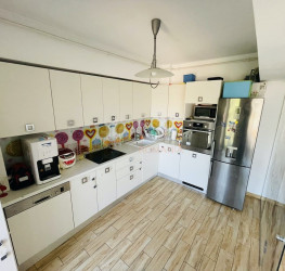 Apartament, 4 rooms with underground parking included Bucuresti/Floreasca
