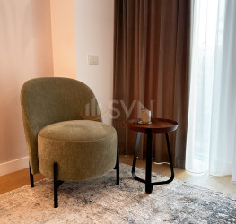 Apartament, 4 rooms with underground parking included Bucuresti/Primaverii