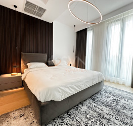 Apartament, 4 rooms with underground parking included Bucuresti/Primaverii