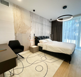 Apartament, 4 rooms with underground parking included Bucuresti/Primaverii