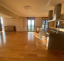 Apartament, 4 rooms with underground parking included Bucuresti/Barbu Vacarescu