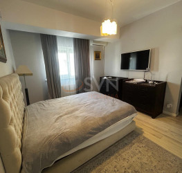 Apartament, 4 rooms with underground parking included Bucuresti/Timpuri Noi