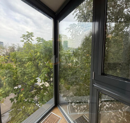 Apartament, 4 rooms with underground parking included Bucuresti/Floreasca