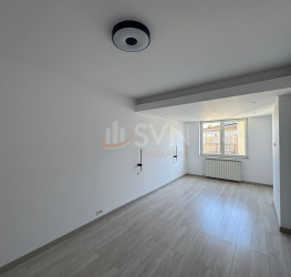 Apartament, 4 rooms with underground parking included Bucuresti/Herastrau