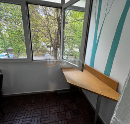 Apartament, 4 rooms with underground parking included Bucuresti/Aviatiei