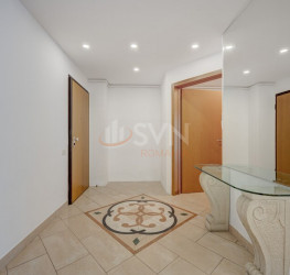 Apartament, 4 rooms with underground parking included Bucuresti/Primaverii