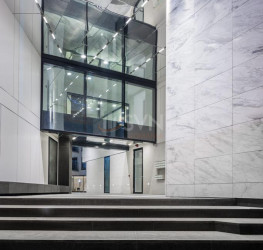 Apartament, 4 rooms with underground parking included Bucuresti/Herastrau