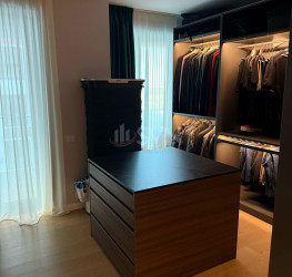 Apartament, 4 rooms with underground parking included Bucuresti/Pipera