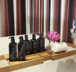 Apartament, 4 rooms with underground parking included Bucuresti/Primaverii