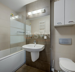 Apartament, 4 rooms with underground parking included Bucuresti/Sisesti