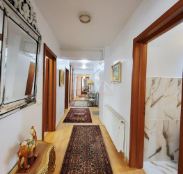 Apartament, 4 rooms with underground parking included Bucuresti/Dorobanti