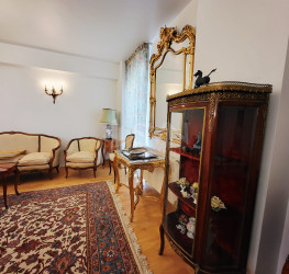 Apartament, 4 rooms with underground parking included Bucuresti/Dorobanti