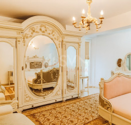 Apartament, 4 rooms with underground parking included Bucuresti/Dorobanti