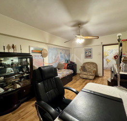 Apartament, 4 rooms with underground parking included Bucuresti/Stefan Cel Mare