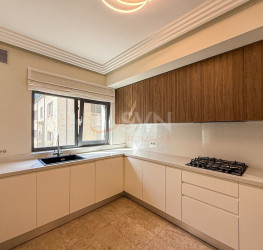 Apartament, 4 rooms with underground parking included Bucuresti/Dorobanti