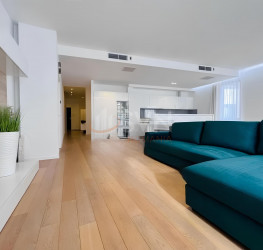 Apartament, 4 rooms with underground parking included Bucuresti/Floreasca