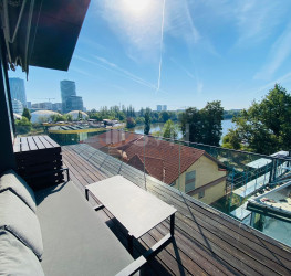 Apartament, 4 rooms with underground parking included Bucuresti/Floreasca