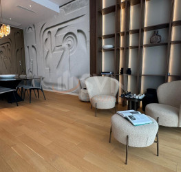 Apartament, 4 rooms with underground parking included Bucuresti/Aviatiei