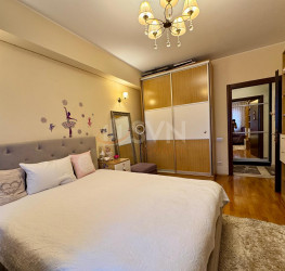 Apartament, 4 rooms with underground parking included Bucuresti/Floreasca