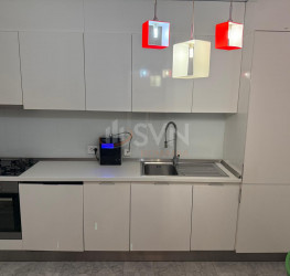 Apartament, 4 rooms with underground parking included Bucuresti/Aviatorilor