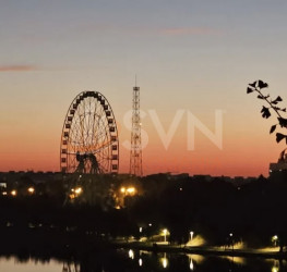 Apartament, 4 rooms with underground parking included Bucuresti/Lacul Tei