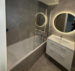 Apartament, 4 rooms with underground parking included Bucuresti/Pipera