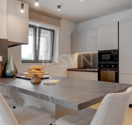 Apartament, 4 rooms with underground parking included Bucuresti/Pipera
