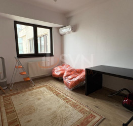 Apartament, 4 rooms with underground parking included Bucuresti/Pipera